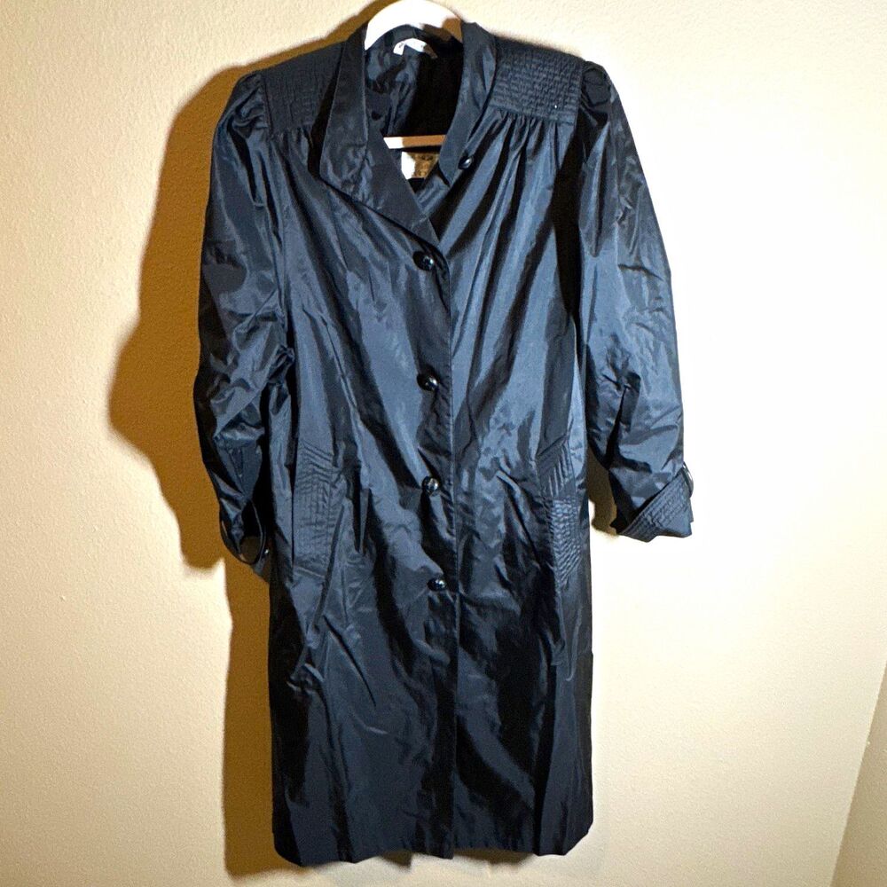 Worthington Essentials Petite Raincoat 2P Black Lined Button Pockets